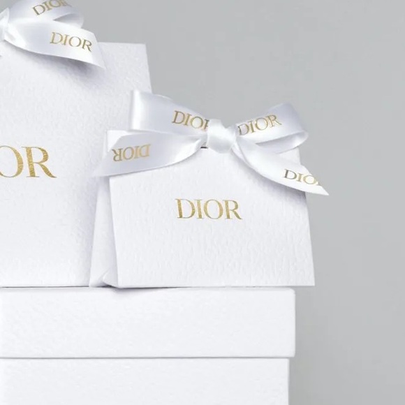 2 x Dior white small gift bag - Picture 13 of 13